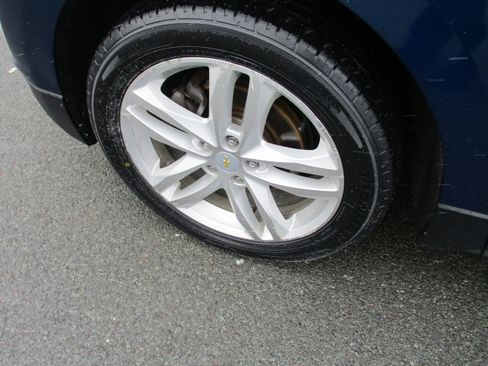 Used 2019 Chevrolet Equinox Premier image 9