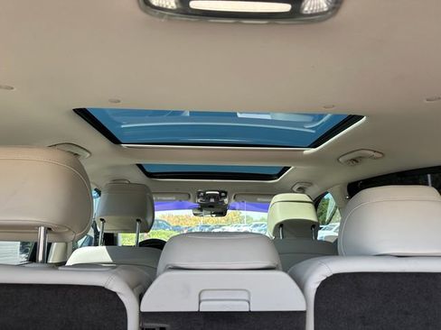 Used 2023 Genesis GV80 2.5T w/ Prestige 20" Package image 13