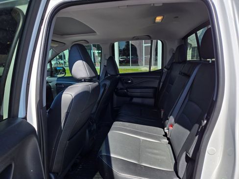 Used 2023 Honda Ridgeline RTL-E image 13