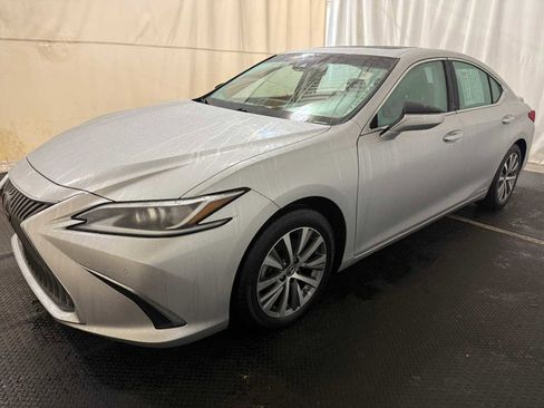 Used 2020 Lexus ES 300h image 6