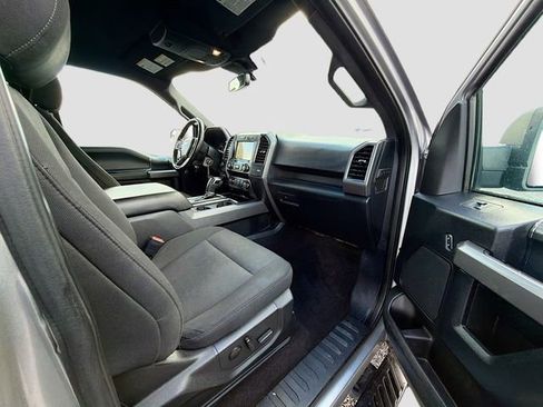 Used 2020 Ford F150 XLT w/ Equipment Group 302A Luxury AWD/4WD image 32