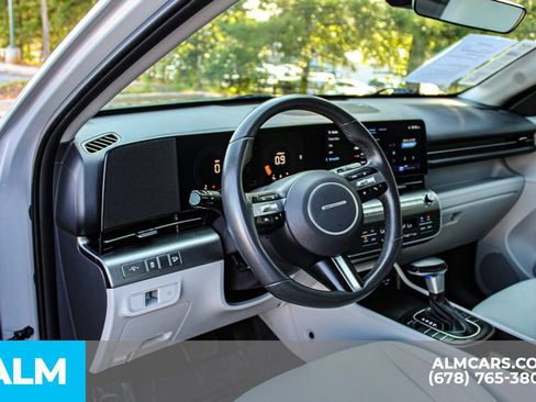 Used 2024 Hyundai Kona SEL FWD image 22