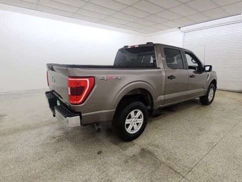 Used 2022 Ford F150 XLT w/ Trailer Tow Package image 8