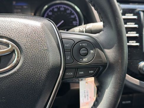Certified 2018 Toyota Camry SE FWD image 27