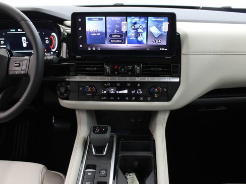 New 2026 Nissan Pathfinder SL FWD image 20
