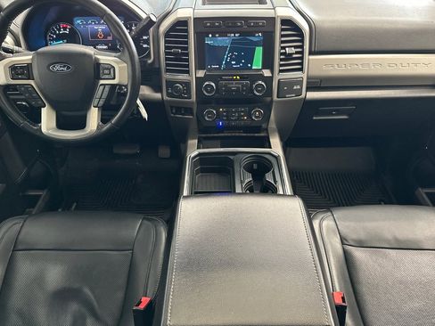 Used 2019 Ford F350 Lariat AWD/4WD image 15