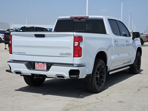 New 2026 Chevrolet Silverado 1500 High Country AWD/4WD image 3