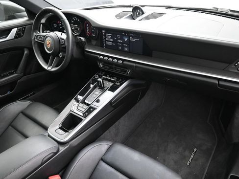 Certified 2020 Porsche 911 Carrera 4S AWD/4WD image 30