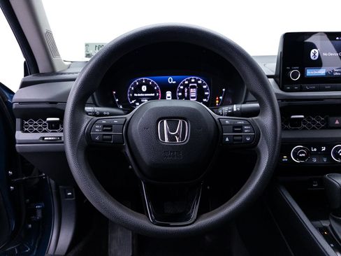 Used 2023 Honda Accord EX image 30