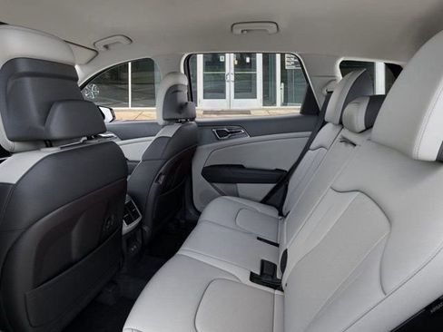 New 2026 Kia Sportage EX w/ EX Panoramic Sunroof Package AWD/4WD image 18