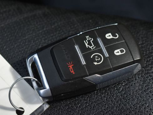 Used 2024 RAM 3500 Laramie w/ Night Edition image 32