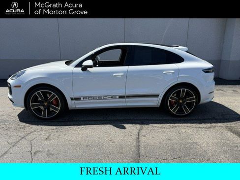 Used 2021 Porsche Cayenne GTS AWD/4WD image 1