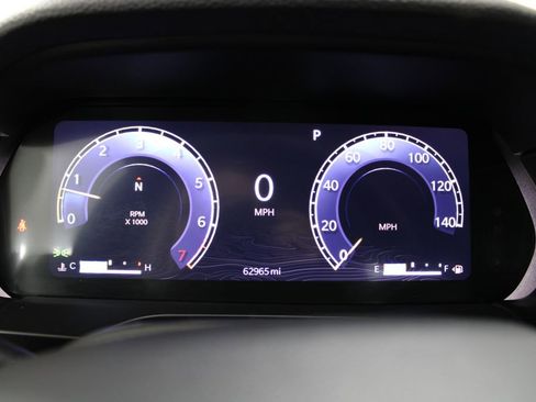 Used 2023 Jeep Grand Cherokee Limited image 31