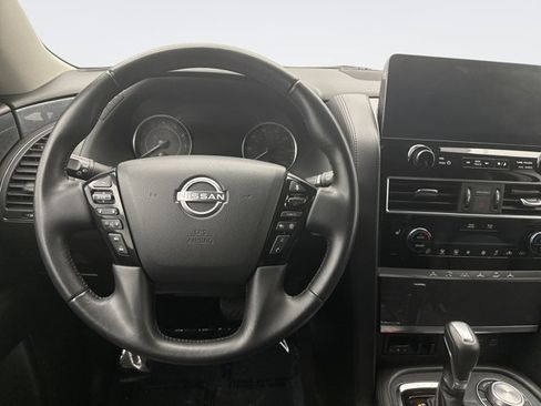 Used 2024 Nissan Armada SV AWD/4WD image 12