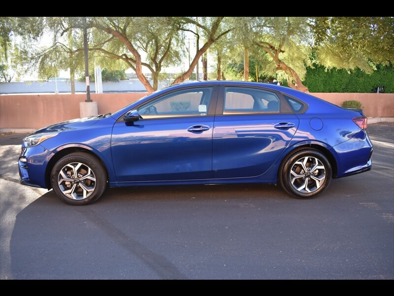 Used 2021 Kia Forte LXS FWD image 4