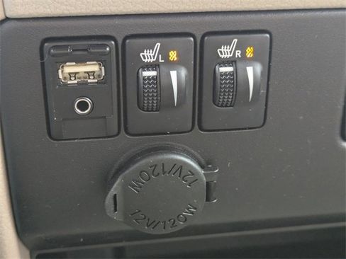 Used 2016 Toyota Sienna XLE image 25