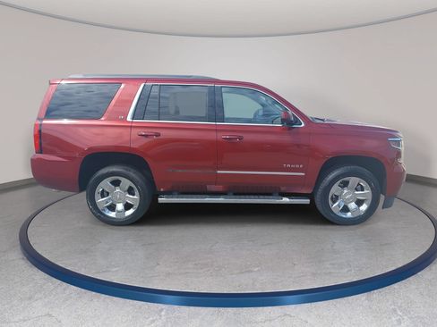 Used 2018 Chevrolet Tahoe LT w/ LT Signature Package AWD/4WD image 4