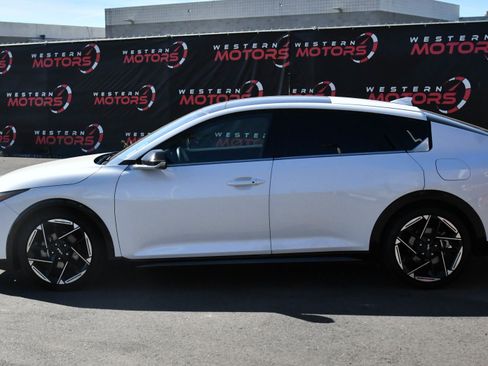 Used 2025 Kia K4 GT-Line w/ GT-Line Premium Package image 4
