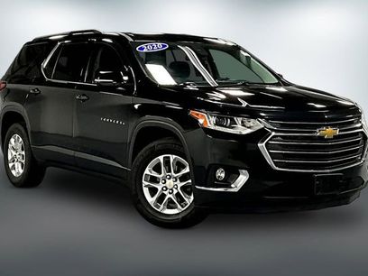 Used 2020 Chevrolet Traverse LT w/ Driver Confidence II Package