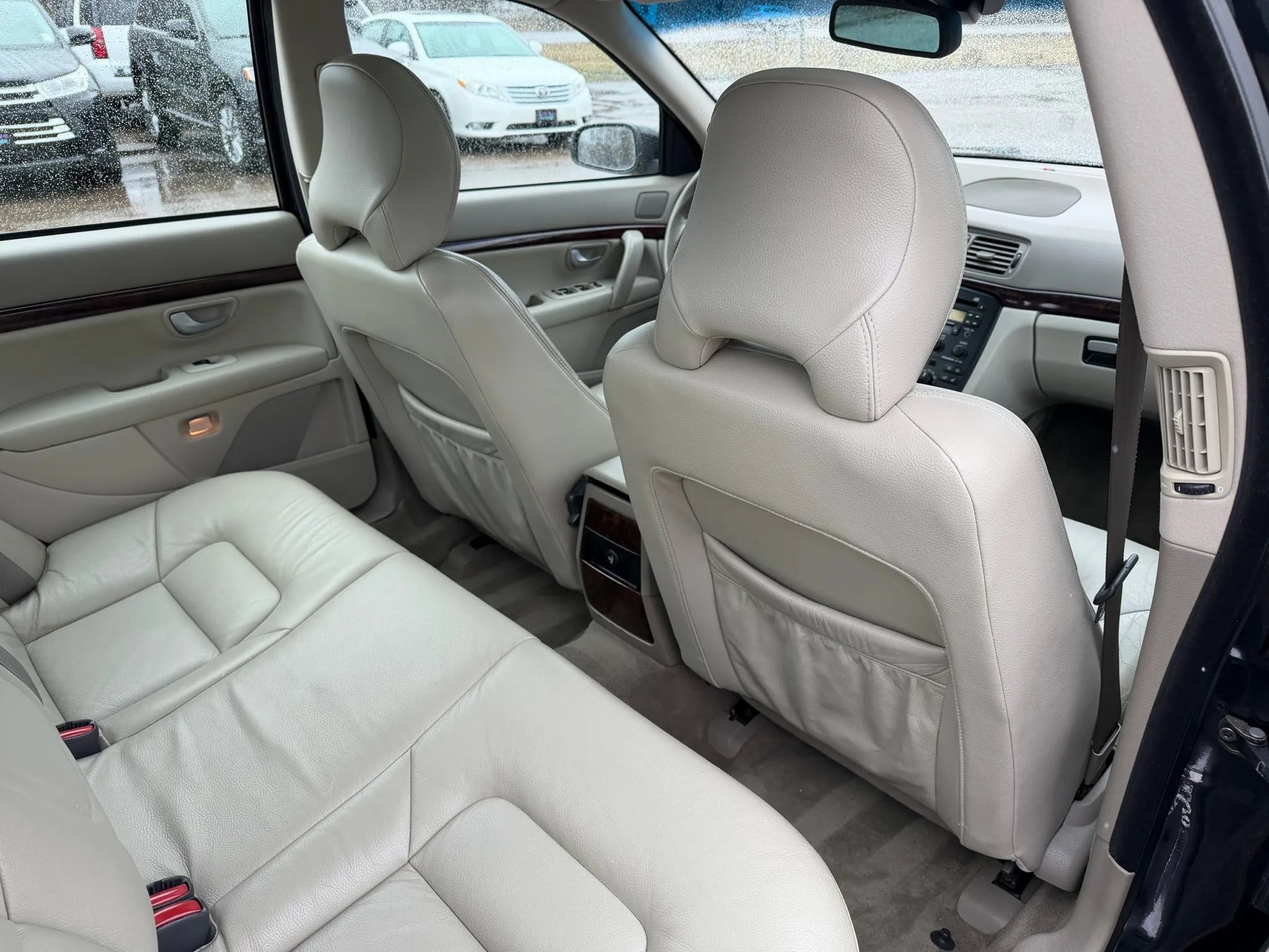 Used 2004 Volvo S80 2.5T AWD/4WD image 39