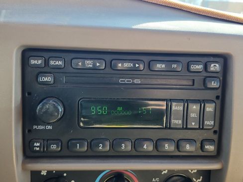 Used 2004 Ford F350 4x4 Crew Cab Super Duty image 24