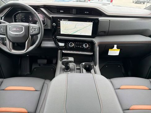 New 2026 GMC Sierra 1500 AT4 AWD/4WD image 9