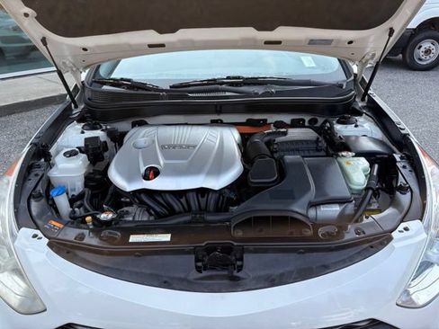 Used 2014 Hyundai Sonata Hybrid FWD image 39