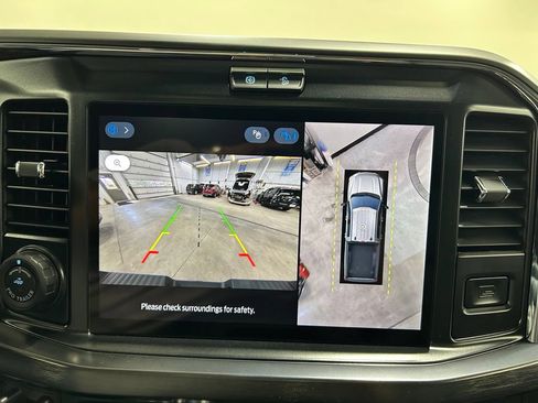 New 2026 Ford F250 Lariat w/ Black Appearance Package AWD/4WD image 23