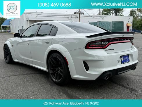 Used 2021 Dodge Charger Scat Pack RWD image 2