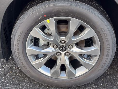 New 2026 Toyota Grand Highlander Limited image 9