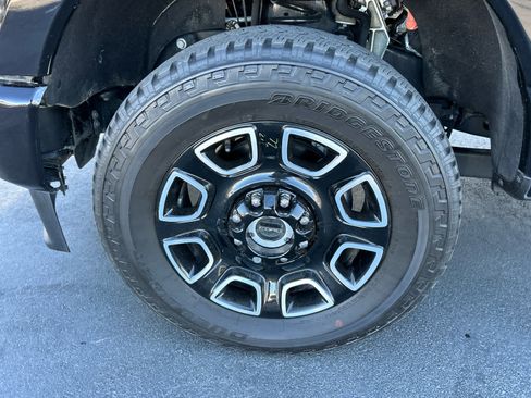 Certified 2025 Ford F350 Platinum image 14