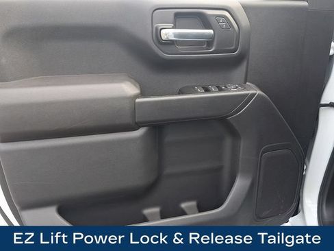 Used 2025 Chevrolet Silverado 1500 Custom Trail Boss AWD/4WD image 22