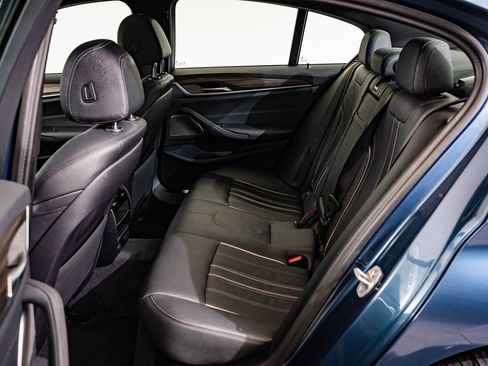 Used 2023 BMW 540i xDrive image 35