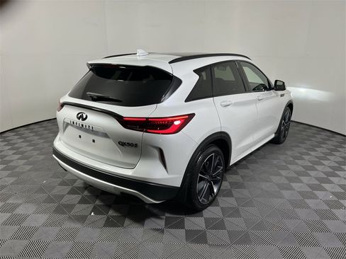 Used 2023 INFINITI QX50 Sport image 8