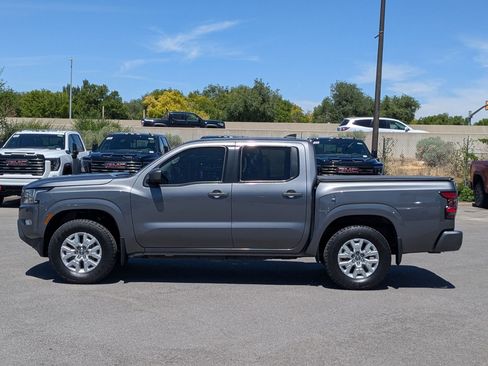 Used 2023 Nissan Frontier SV w/ SV Convenience Package AWD/4WD image 3