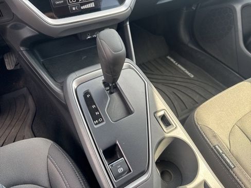 Used 2025 Subaru Crosstrek 2.0i Premium image 30