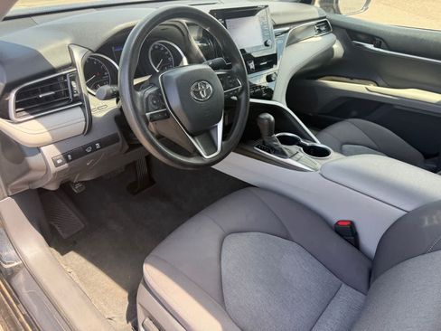 Used 2022 Toyota Camry LE w/ Carpet Mat Package (TMS) FWD image 15