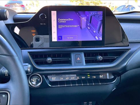 Used 2023 Lexus UX 250h FWD image 6