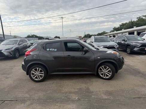 Used 2013 Nissan Juke S image 3