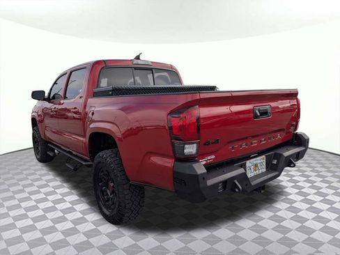 Used 2022 Toyota Tacoma SR AWD/4WD image 5