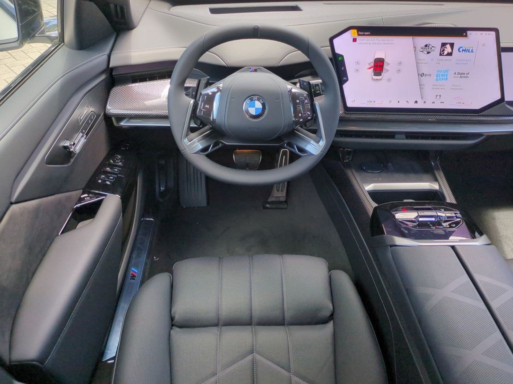 New 2027 BMW 740i RWD image 16