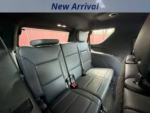 Used 2024 Chevrolet Tahoe LT AWD/4WD image 6