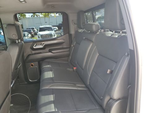 Used 2022 Chevrolet Silverado 1500 LTZ w/ LTZ Premium Package image 11