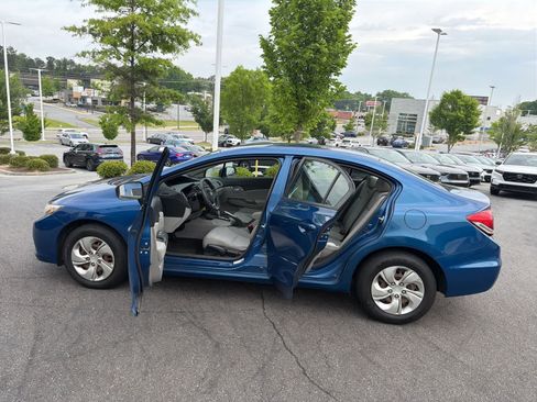 Used 2015 Honda Civic LX image 19