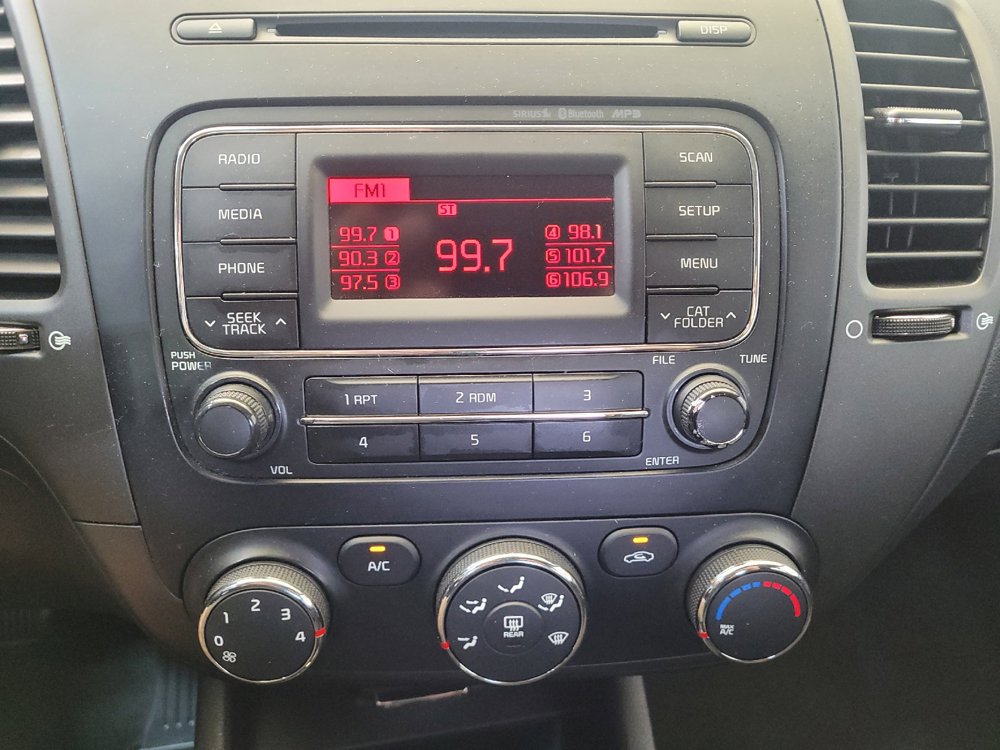 Used 2014 Kia Forte LX FWD image 25
