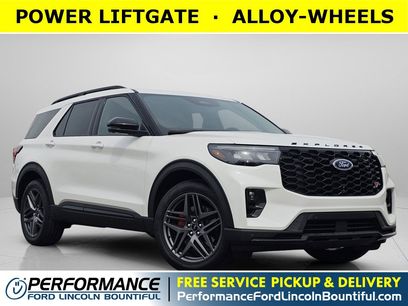 New 2026 Ford Explorer ST w/ Sun And Sound Package