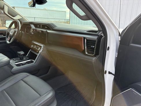 Used 2023 GMC Sierra 1500 Denali w/ Technology Package image 41