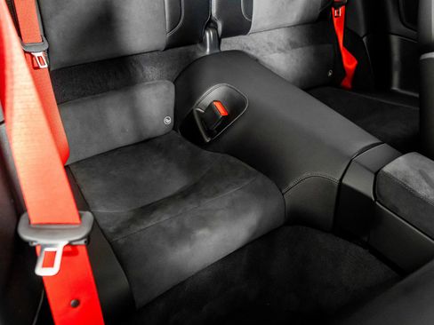 Used 2024 Porsche 911 Carrera GTS w/ Premium Package image 32