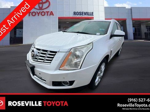 Used 2013 Cadillac SRX Performance image 1