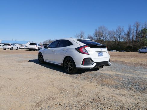 Used 2018 Honda Civic Sport Touring image 5